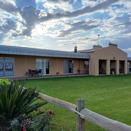 Augrabies De Oude Stoor Guesthouse Esterno foto