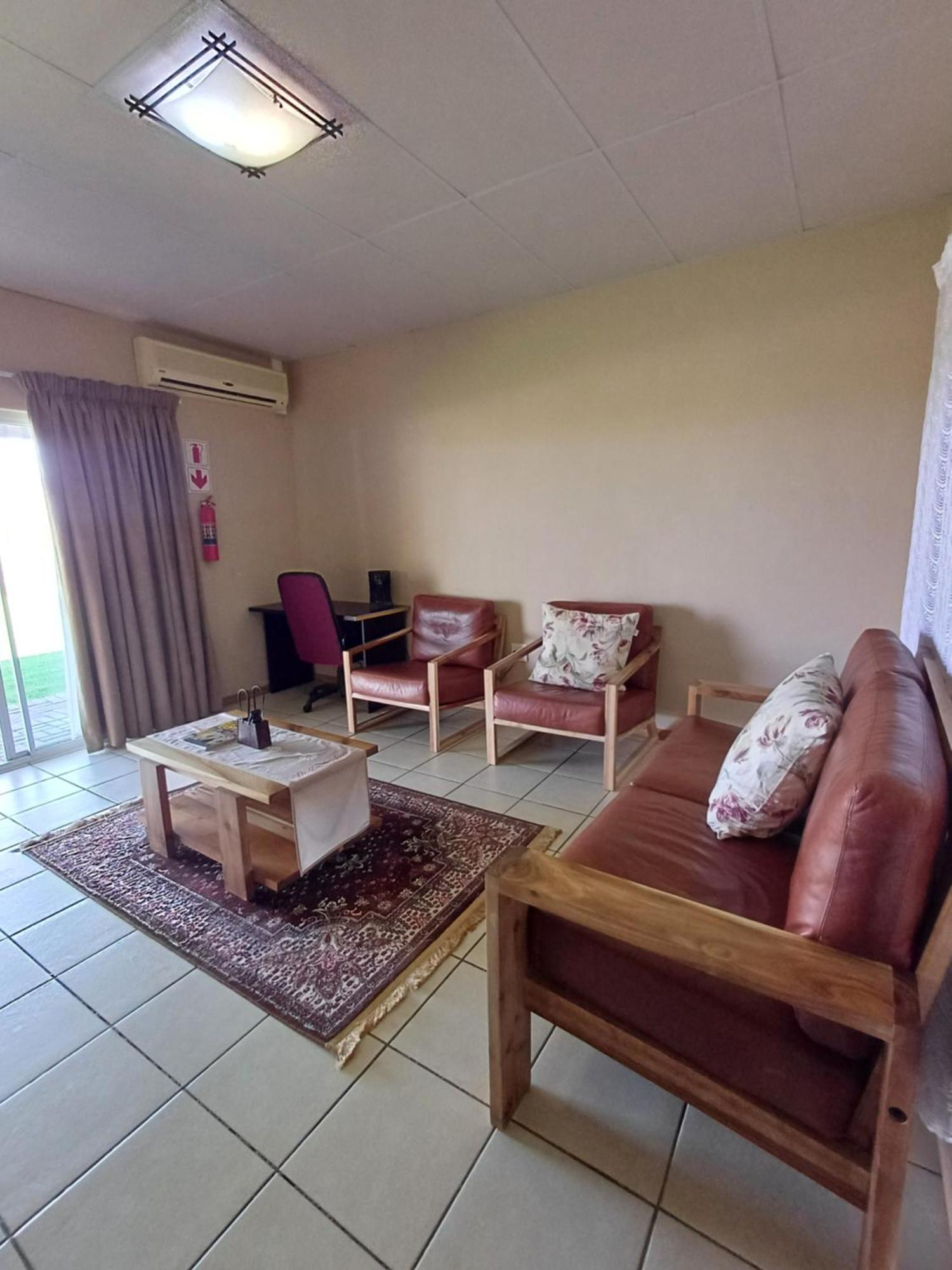 Augrabies De Oude Stoor Guesthouse Esterno foto