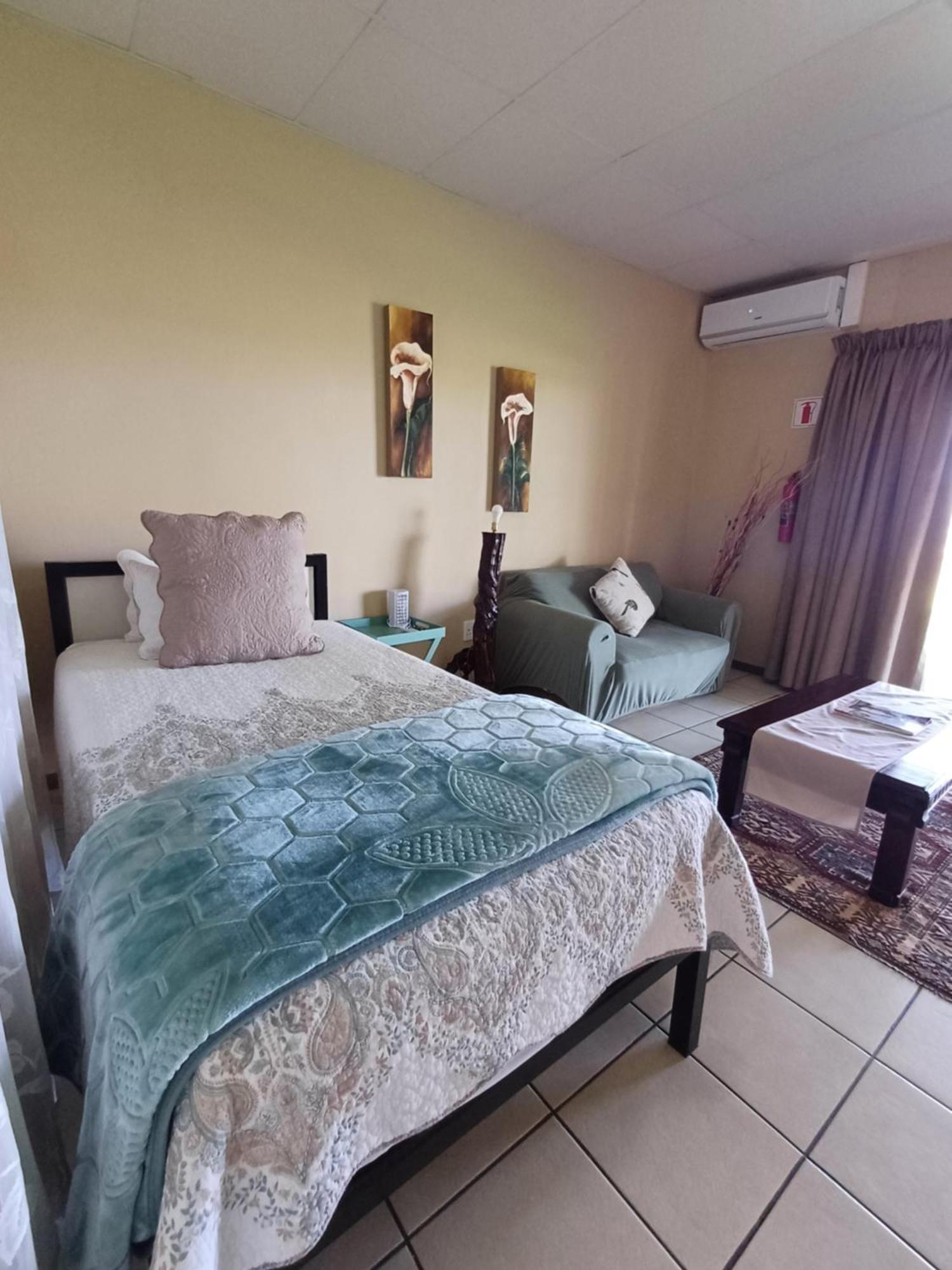 Augrabies De Oude Stoor Guesthouse Esterno foto