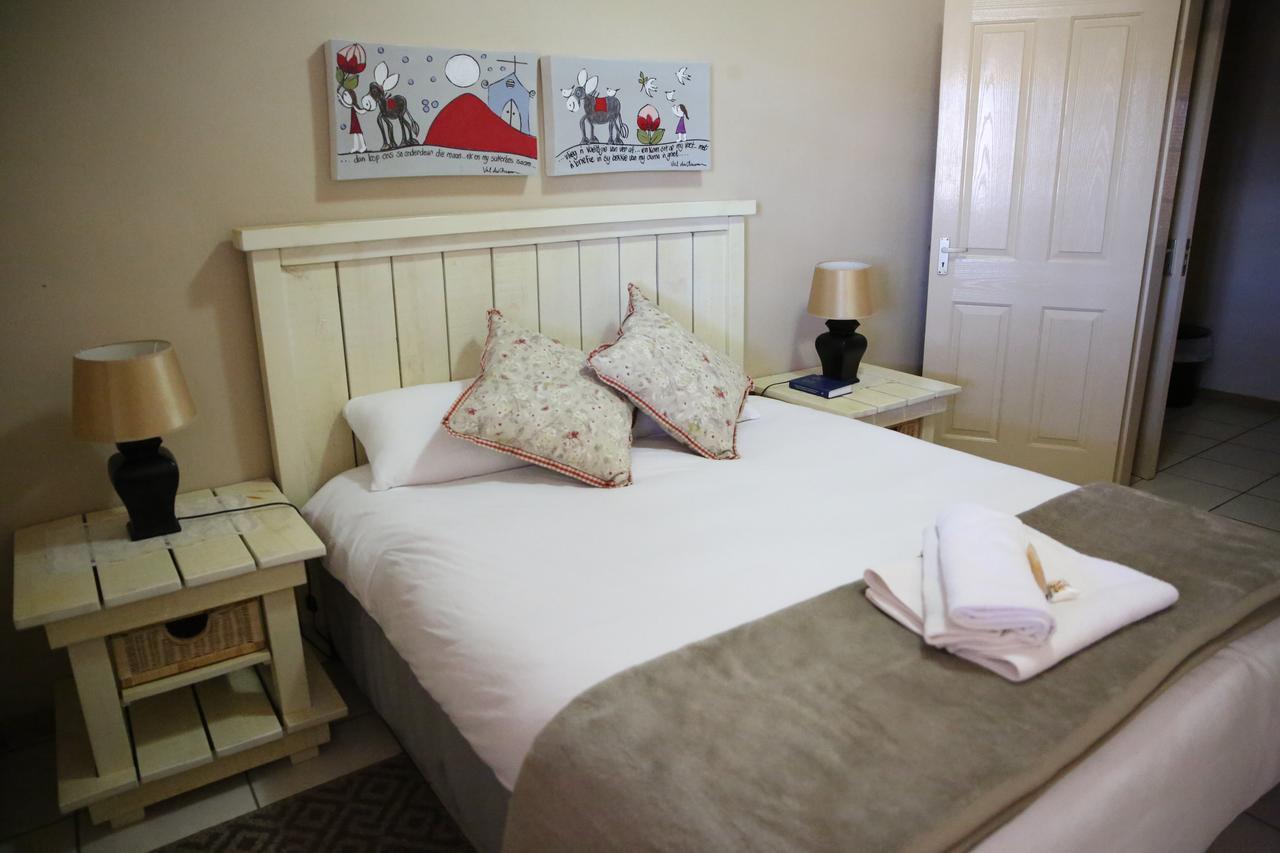 Augrabies De Oude Stoor Guesthouse Esterno foto