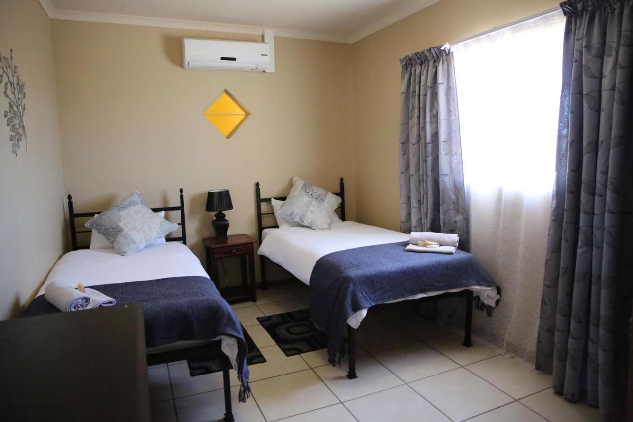 Augrabies De Oude Stoor Guesthouse Esterno foto