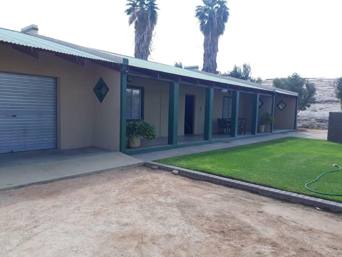 Augrabies De Oude Stoor Guesthouse Esterno foto